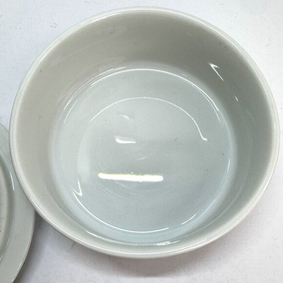 Vintage Christmas Goose Embossed Trinket Box Lidded Jewelry Ring 3.5" Japan - Picture 7 of 10